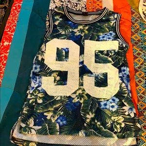 Jersey martial/tank top with the number 95